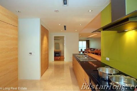 3 bedrooms Apartment in Tay Ho, Ha Noi, No. 7928 3