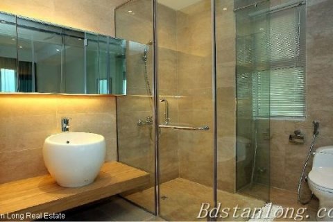 3 bedrooms Apartment in Tay Ho, Ha Noi, No. 7928 8