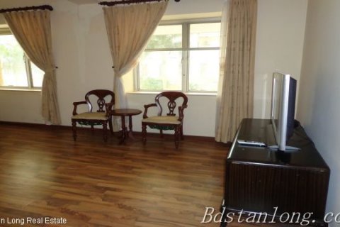 4 bedrooms Apartment in Tay Ho, Ha Noi, No. 7929 7