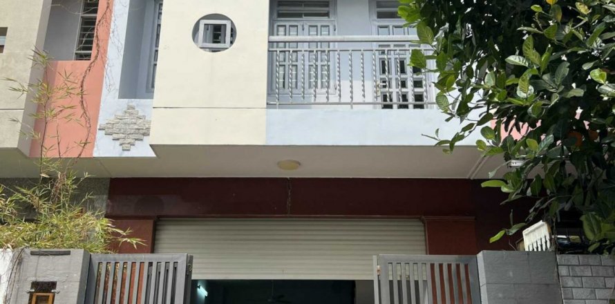 Studio Townhouse in Binh Chanh, Ho Chi Minh,  No. 24293