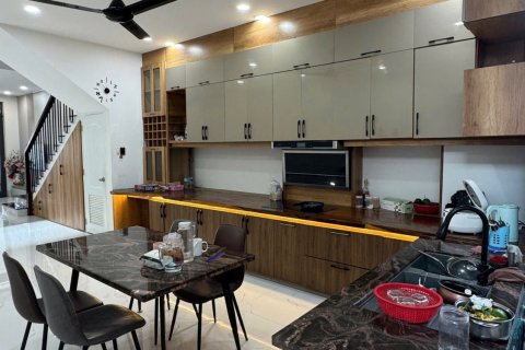 4 bedrooms House in Nha Trang, No. 27690 3