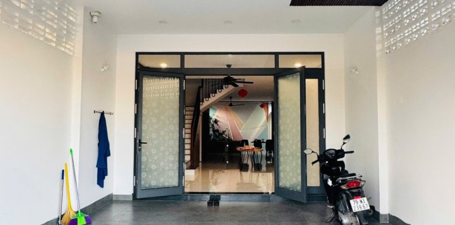 4 bedrooms House in Nha Trang, No. 27690