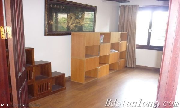 Вилла с 5 спальнями в Намтыльем, Ханой, Вьетнам № 8299