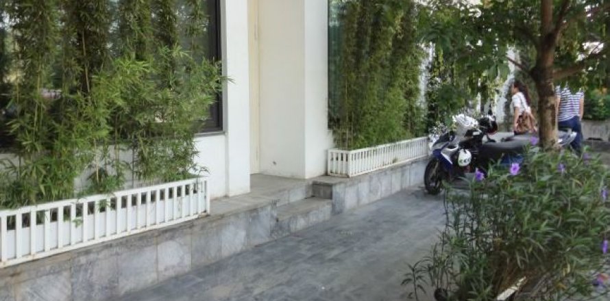1 bedroom Apartment in Tay Ho, Ha Noi, No. 5198