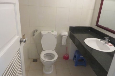 3 bedrooms Apartment in Tay Ho, Ha Noi, No. 5199 11