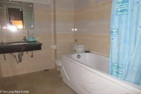 Дом с 4 спальнями в Бадинь, Ханой , № 6715 9