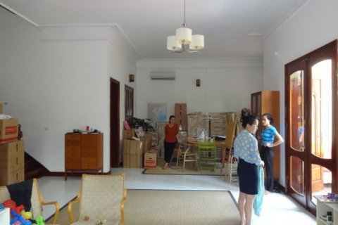 5 bedrooms Villa in Tay Ho, Ha Noi, No. 6719 3