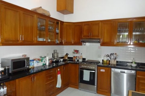 5 bedrooms Villa in Tay Ho, Ha Noi, No. 6719 6