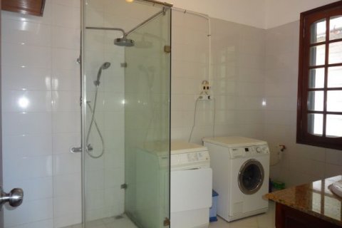 5 bedrooms Villa in Tay Ho, Ha Noi, No. 6719 23