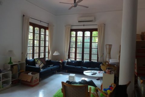5 bedrooms Villa in Tay Ho, Ha Noi, No. 6719 8