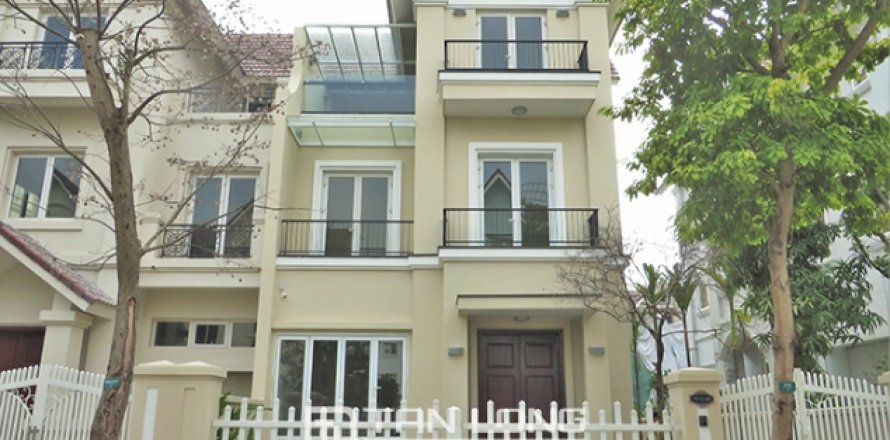 Вилла с 3 спальнями в Лонгбьен, Ханой , № 4920