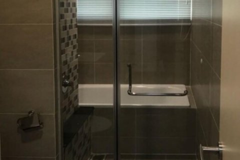 Квартира с 3 спальнями в Тхудык, Хошимин , № 27432 5
