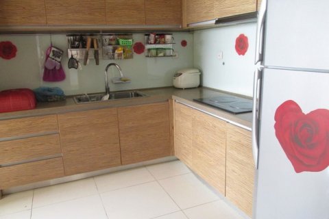3 bedrooms Apartment in Dong Da, Ha Noi, No. 5540 5