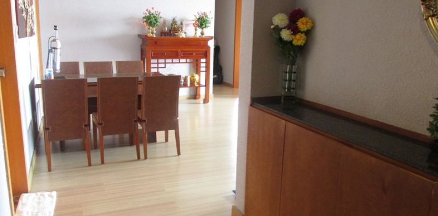 3 bedrooms Apartment in Dong Da, Ha Noi, No. 5540