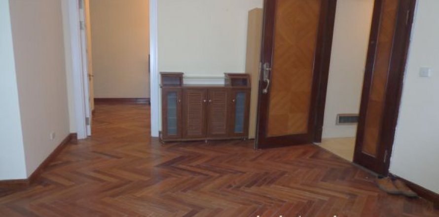 3 bedrooms Apartment in Tay Ho, Ha Noi, No. 7902
