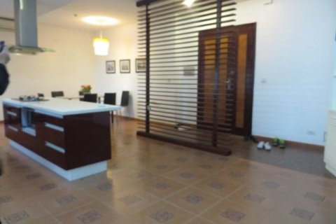 2 bedrooms Apartment in Tay Ho, Ha Noi, No. 7291 4