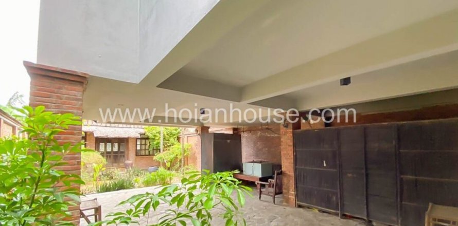 Дом с 4 спальнями в Hoi An, № 15974