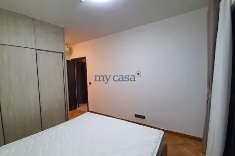 Квартира с 2 спальнями в Тхудык, Хошимин , № 12370 8