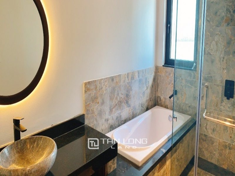 3 bedrooms Apartment in Tay Ho, Ha Noi, Vietnam No. 2369