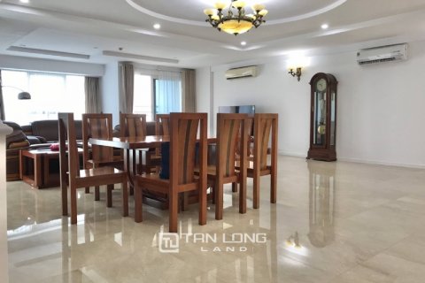 4 bedrooms Apartment in Tay Ho, Ha Noi, No. 2363 5