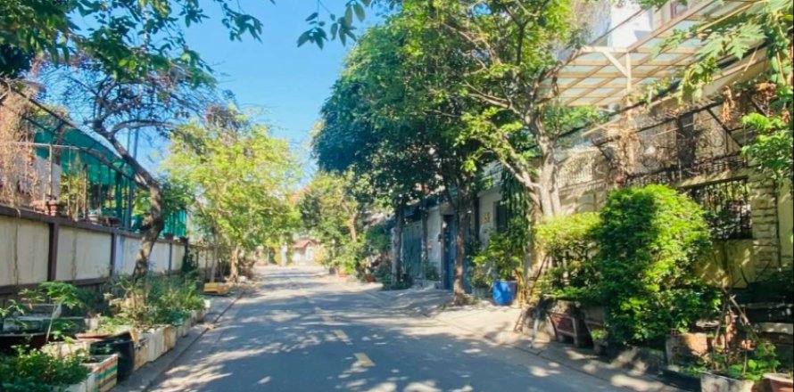 Studio Townhouse in Binh Chanh, Ho Chi Minh,  No. 18620