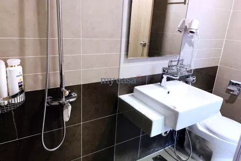 Квартира с 2 спальнями в Тхудык, Хошимин ,  № 11637