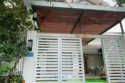 Studio House in District 7, Ho Chi Minh, No. 8890