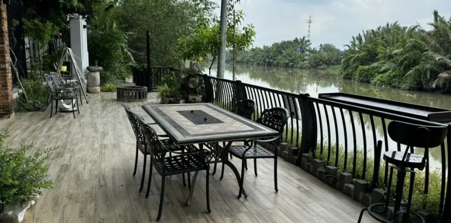3 bedrooms House in Ho Chi Minh, No. 27536