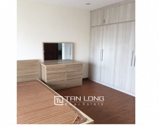 3 bedrooms Apartment in Ba Dinh, Ha Noi, Vietnam No. 3975