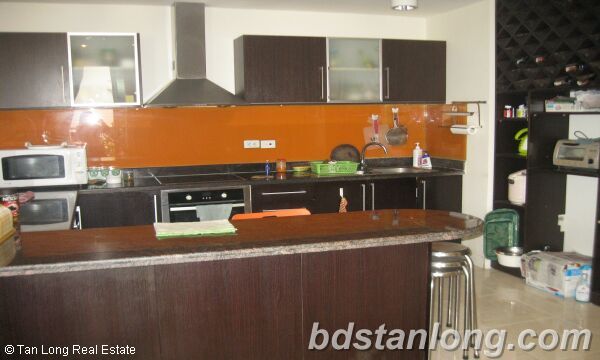3 bedrooms Apartment in Hoan Kiem, Ha Noi, Vietnam No. 8443