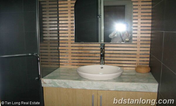 3 bedrooms Apartment in Hoan Kiem, Ha Noi, Vietnam No. 8445