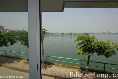 1 bedroom Apartment in Tay Ho, Ha Noi, No. 8447 9
