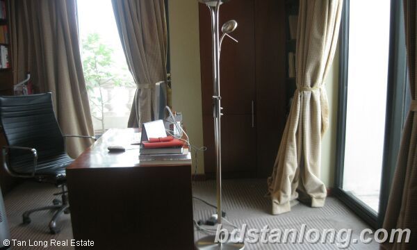3 bedrooms Apartment in Hoan Kiem, Ha Noi, Vietnam No. 8441