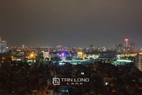 Квартира с 3 спальнями в Тэйхо, Ханой , № 2560 5