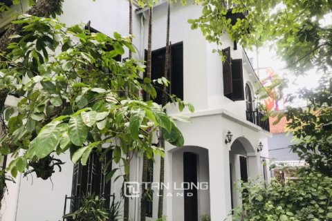 6 bedrooms Villa in Tay Ho, Ha Noi, No. 2633 8