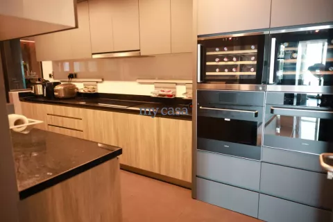 Квартира с 4 спальнями в Тхудык, Хошимин , № 11345 6