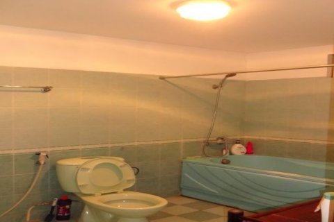 3 bedrooms House in Tay Ho, Ha Noi, No. 7510 8