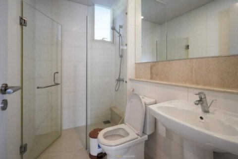 Квартира с 3 спальнями в Тхудык, Хошимин ,  № 27316 7