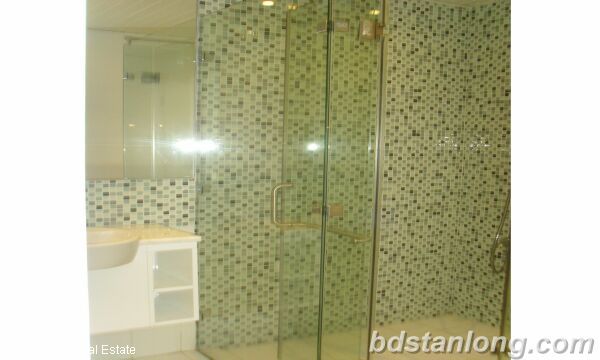 3 bedrooms Apartment in Tay Ho, Ha Noi, Vietnam No. 7155
