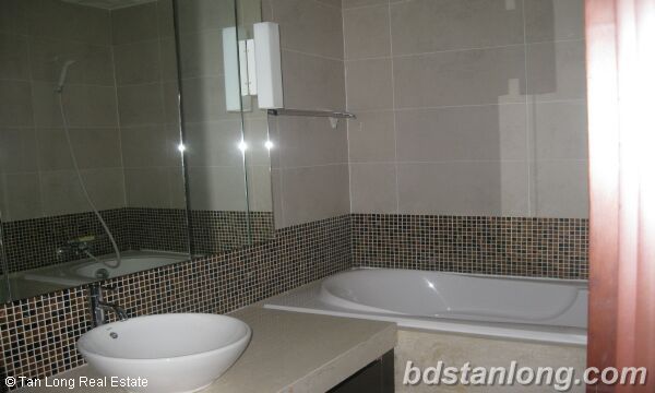 3 bedrooms Apartment in Ba Dinh, Ha Noi, Vietnam No. 7150