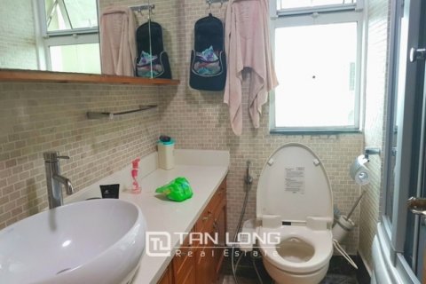 3 bedrooms Apartment in Tay Ho, Ha Noi, No. 3522 9