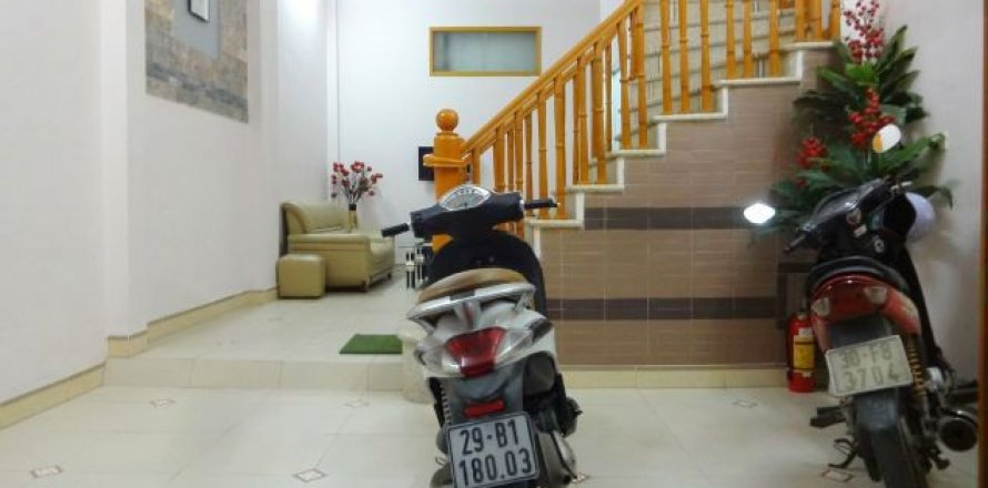 4 bedrooms House in Tay Ho, Ha Noi,  No. 5208