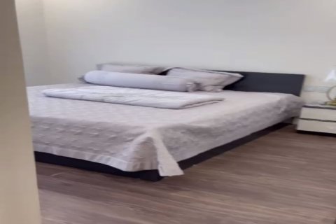 3 bedrooms Apartment in Bac Tu Liem, Ha Noi, No. 9596 7