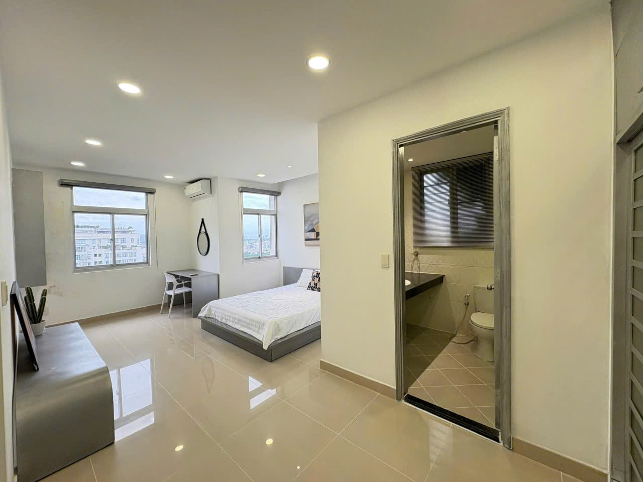 5 bedrooms Penthouse in District 7, Ho Chi Minh, Vietnam No. 29979