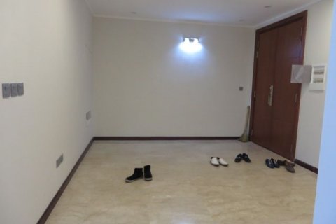 Квартира с 3 спальнями в Тэйхо, Ханой , № 6327