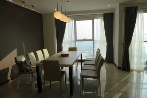 4 bedrooms Apartment in Tay Ho, Ha Noi,  No. 6244 8