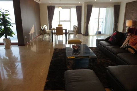 4 bedrooms Apartment in Tay Ho, Ha Noi,  No. 6244 2