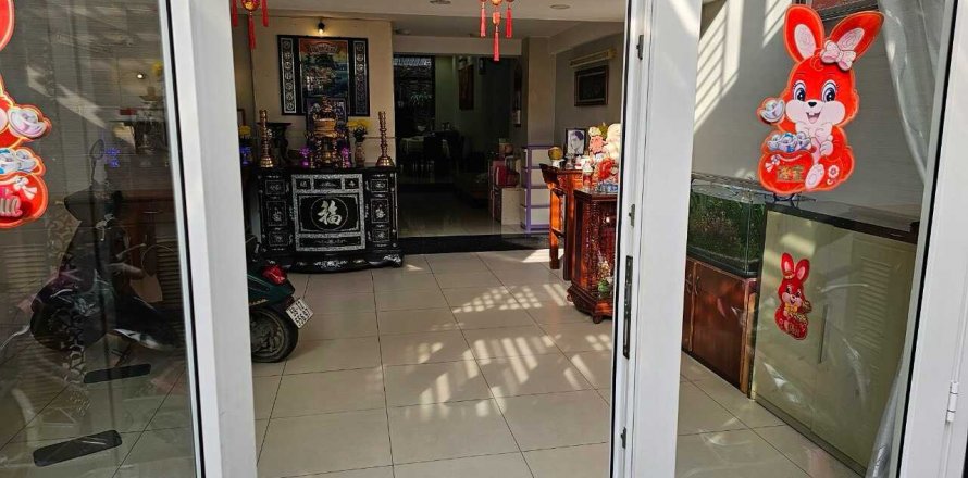 Studio Townhouse in Binh Chanh, Ho Chi Minh, No. 24143