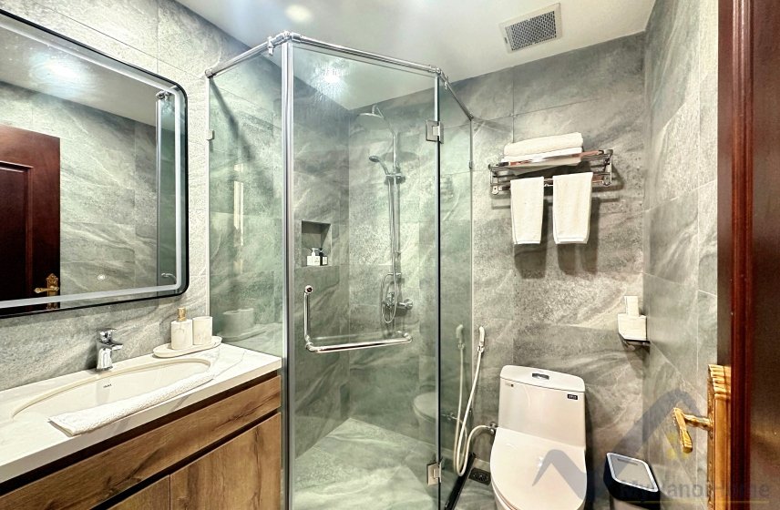 3 bedrooms Apartment in Tay Ho, Ha Noi, Vietnam No. 29514