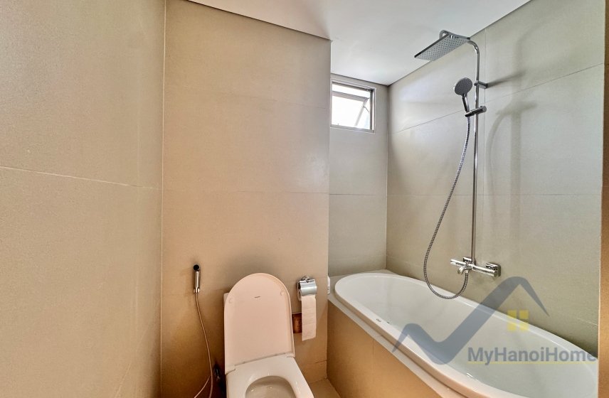 3 bedrooms Apartment in Tay Ho, Ha Noi, Vietnam No. 29511